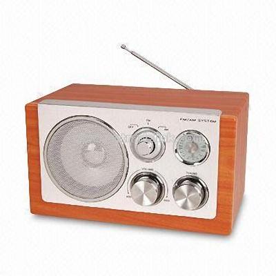 AM/FM Wooden Radio