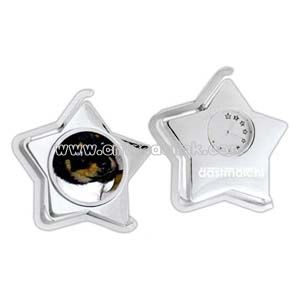 Metal star shape analog clock