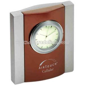 quartz desk clock