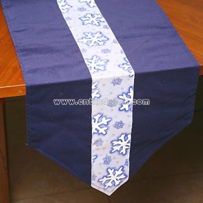 Snowflakes Table Runner