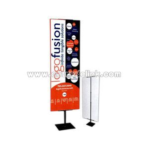 Adjustable graphic banner