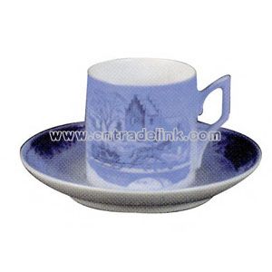 Porcelain cup