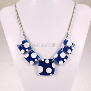 Elegant Necklace Decoration