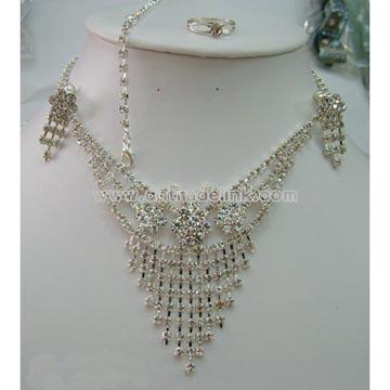 Fashion Rhinestone Necklace Set