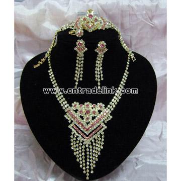 4pc Rhinestone Jewelry Set