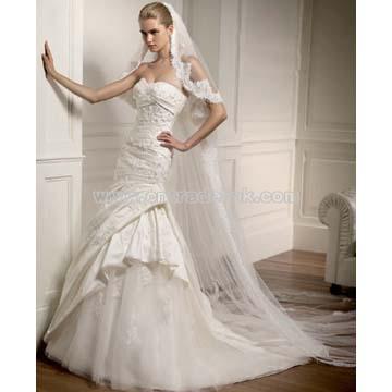 Stunning Full Wedding Dresses