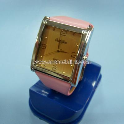 Fashion Design Alloy Watch