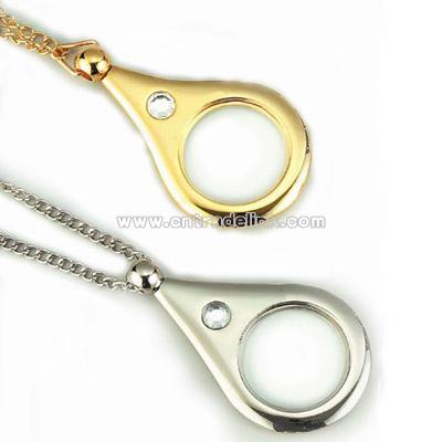 Necklace Magnifier