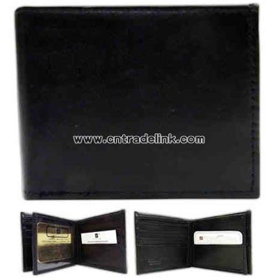 Bi-fold wallet