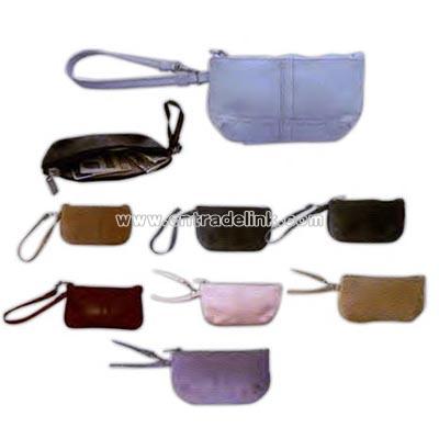 Ladies' wristlet bag