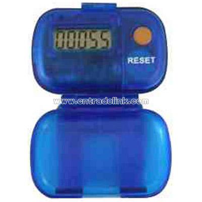 Multi-function pedometer with FM auto scan radio