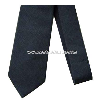 Wool tie